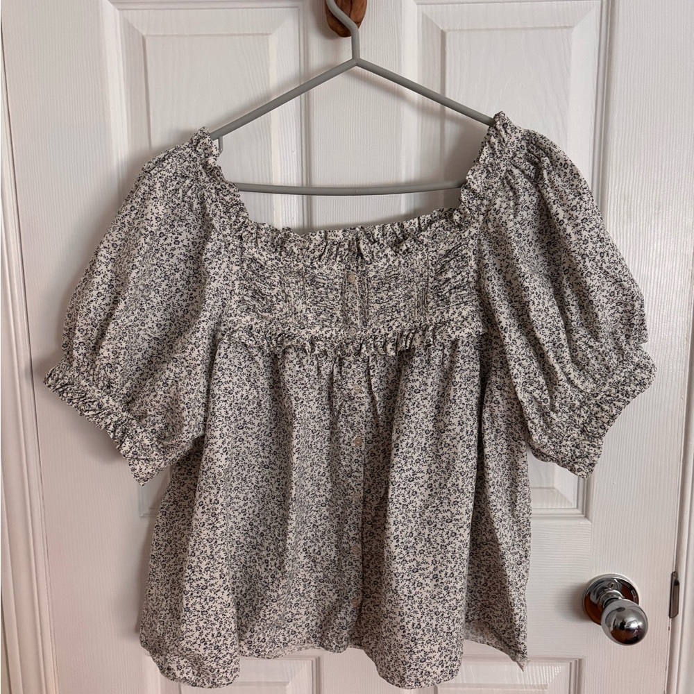 Doen Cream Floral Smocked Square Neck Puff Sleeve Blouse